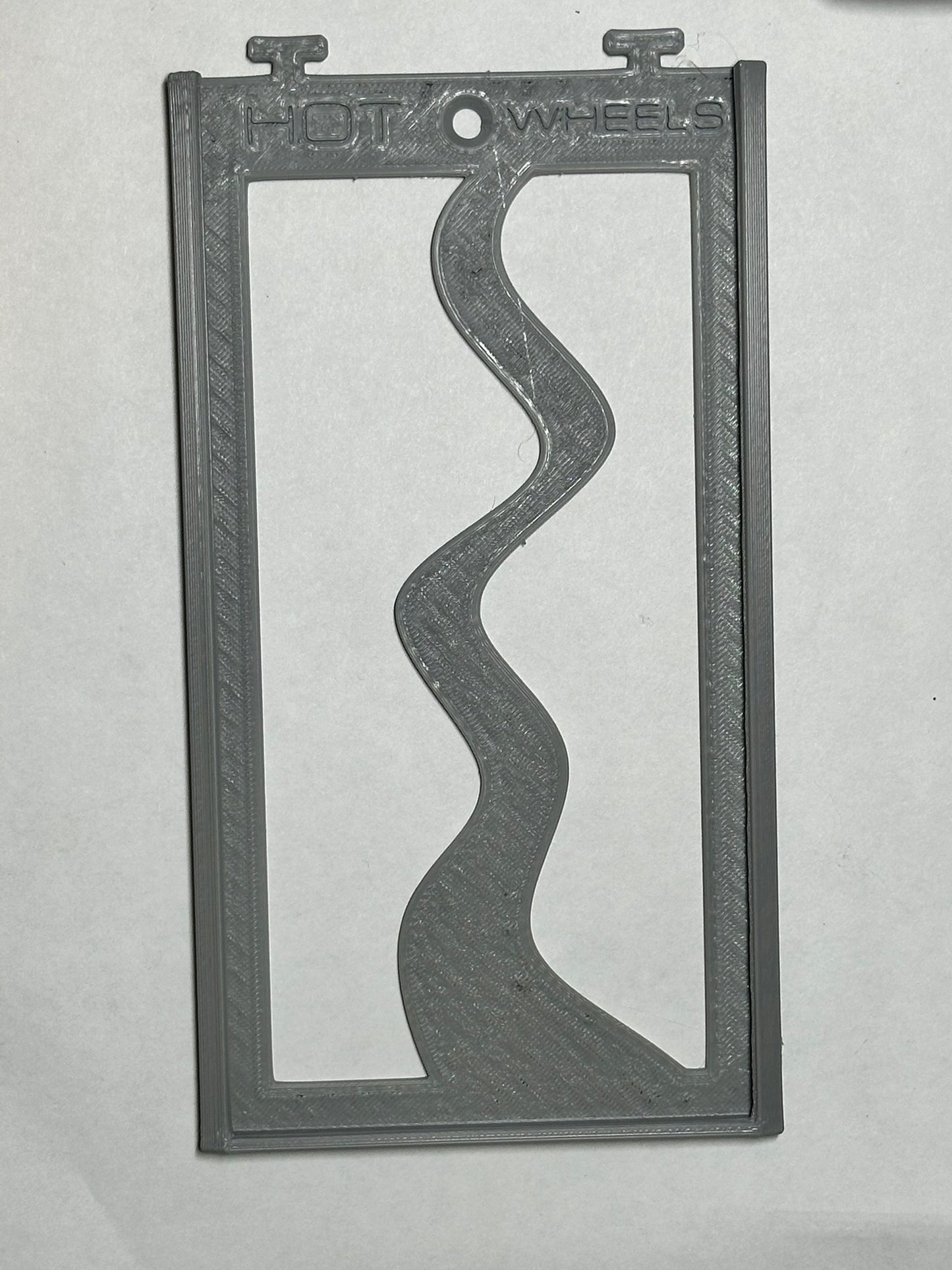 HOT WHEELS WALL DISPLAY no more in a box
