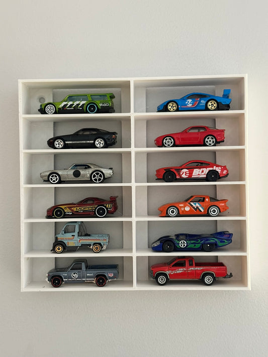 HOT WHEELS WALL DISPLAY no more in a box