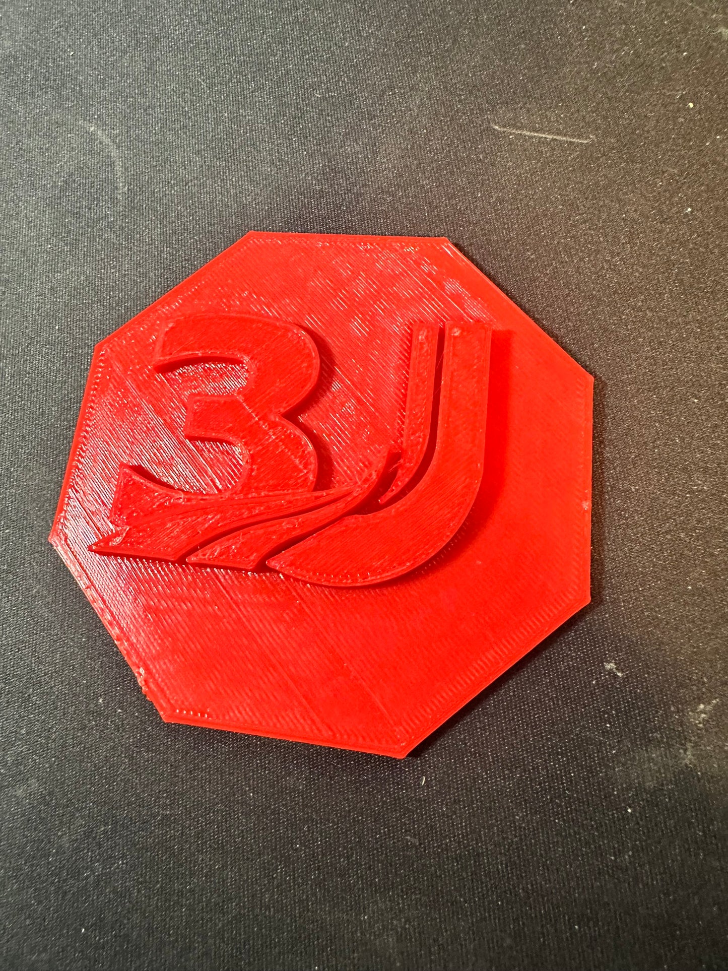 HOT WHEELS WALL DISPLAY no more in a box