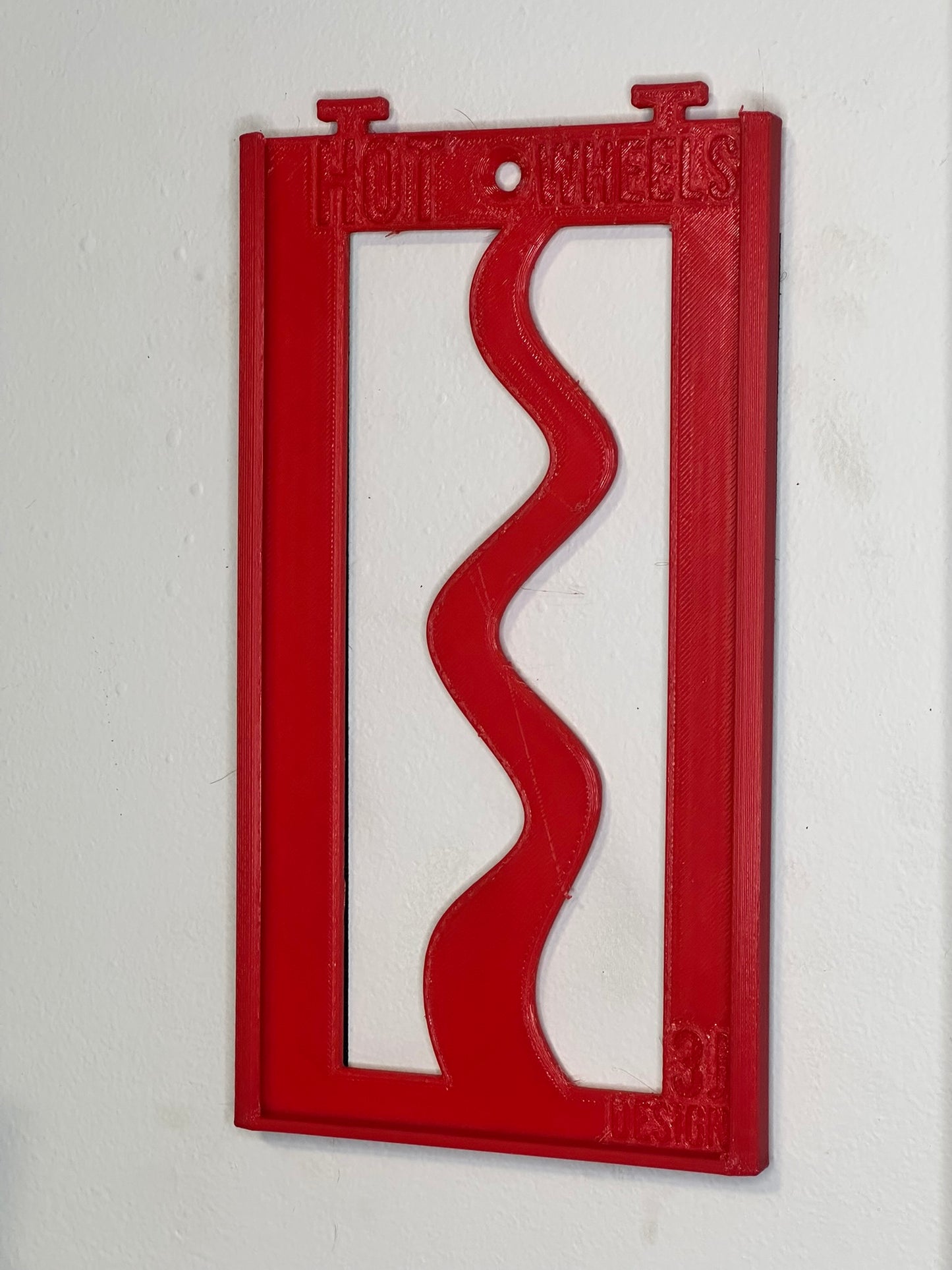 HOT WHEELS WALL DISPLAY